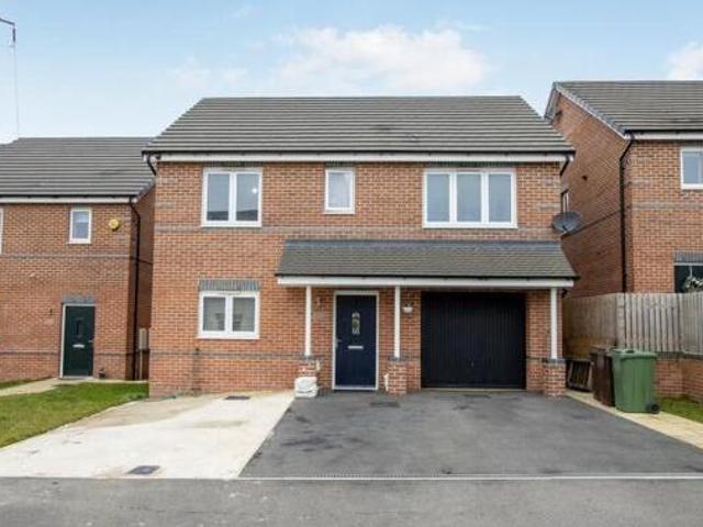 House for sale in West Yorkshire