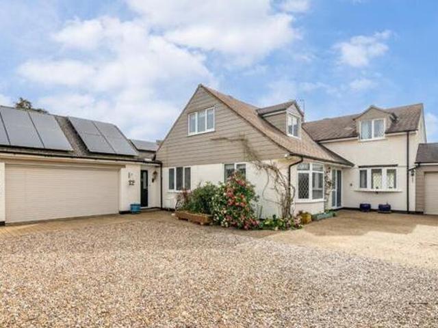 House for sale in King's Walden, Hertfordshire