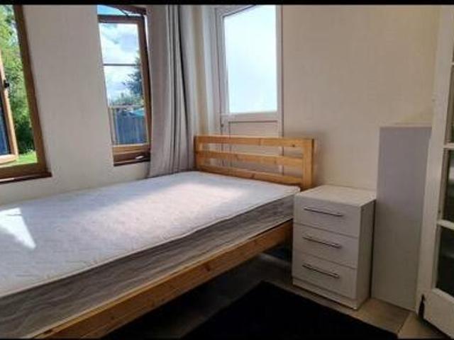 House for rent in The Bridge, Kent