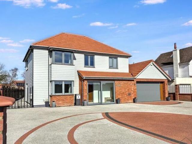 House for sale in The Bridge, Kent