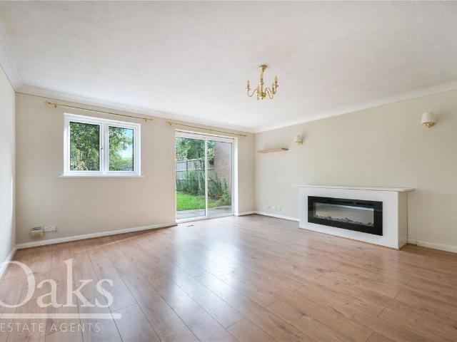 House for rent in London Borough of Croydon, Greater London