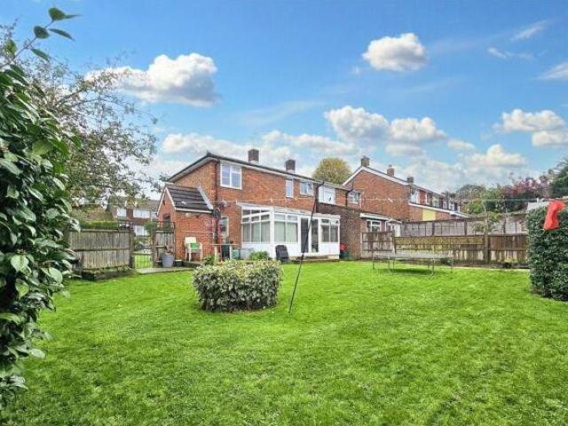 House for sale in Littlecote, West Sussex