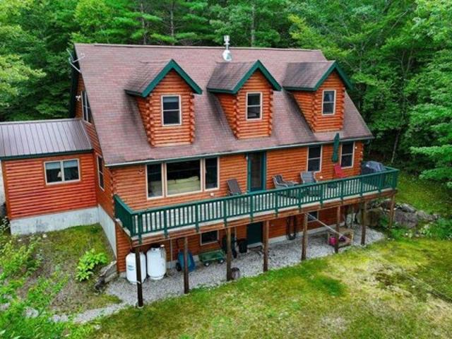House for sale in Maine