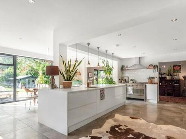 House for sale in Hampshire