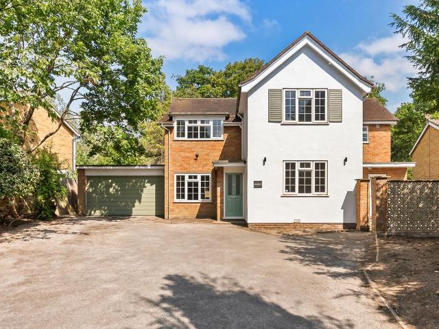 House for rent in Woking, Surrey