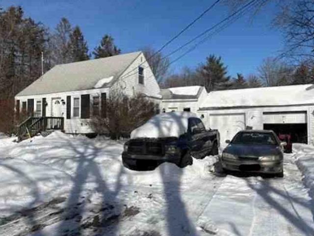 House for sale in Madbury, Strafford County