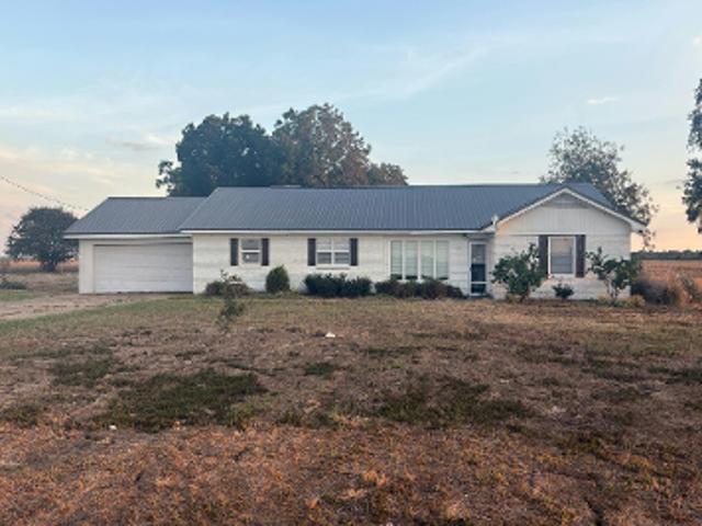 House for sale in Benoit, Mississippi