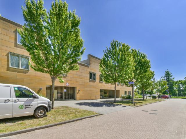 Appartement te huur in Huizen, Noord Holland