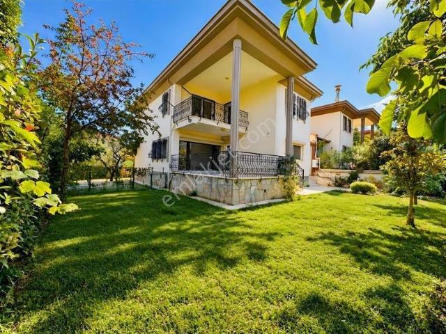 Servergazi, Merkezefendi içerisinde kiralık Villa