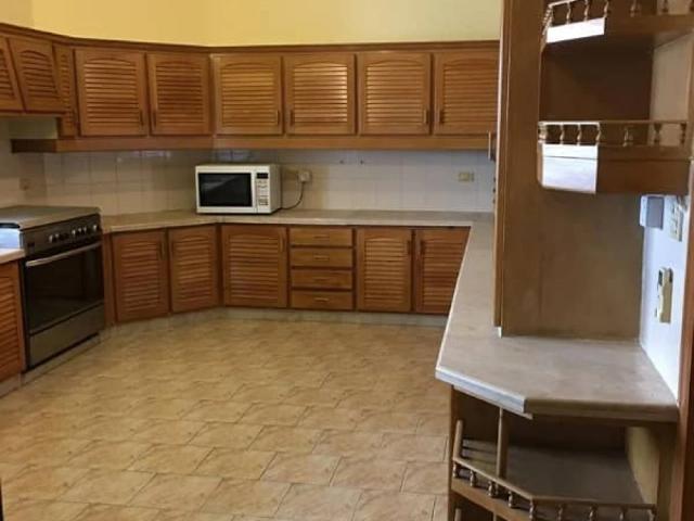 House for sale in ایف-8 مركز, اسلام آباد