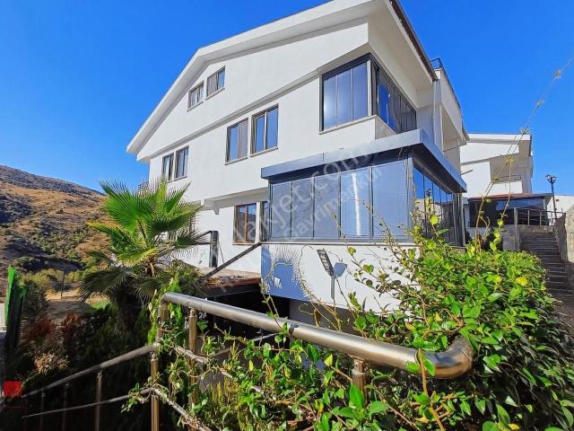 Balıkesir Merkez, Balikesir içerisinde kiralık Villa