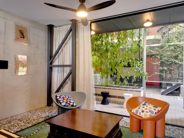 Townhouse for rent in Toombul, Queensland