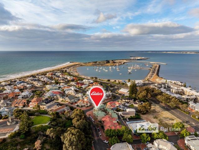 Townhouse for sale in Bunbury
