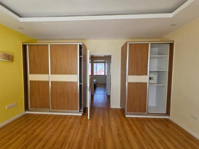 Apartment for rent in Brookside