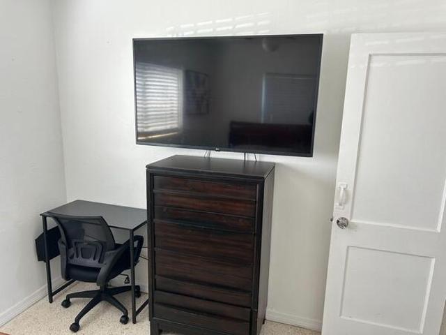 Room for rent in Miami, Florida