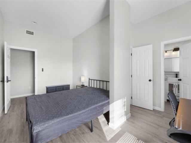 Room for rent in Cape Coral, Florida