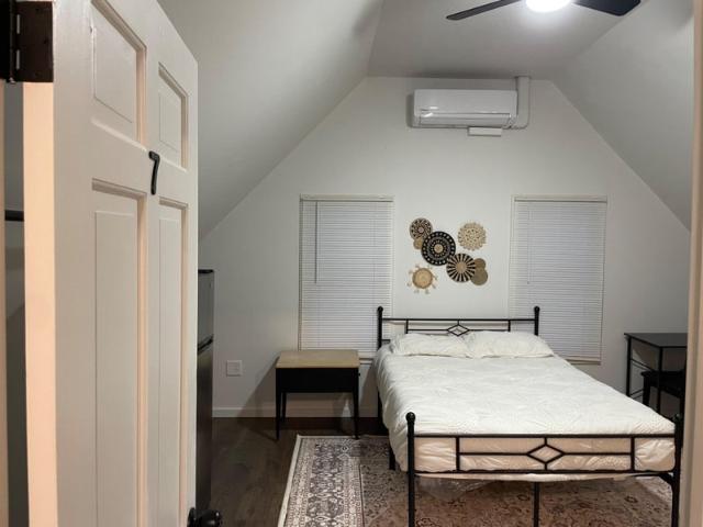Room for rent in Cleveland, Ohio
