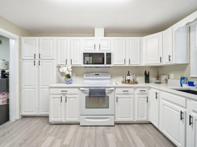 Room for rent in Deland, Florida