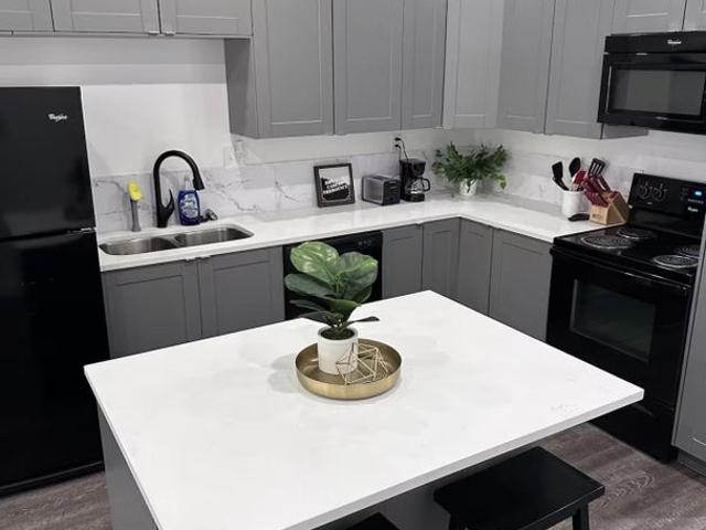 Room for rent in Indianapolis, Marion County