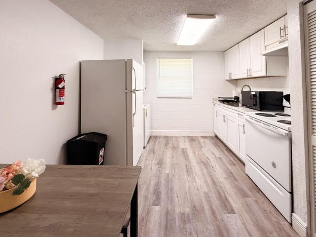 Room for rent in Clair-mel City, Florida