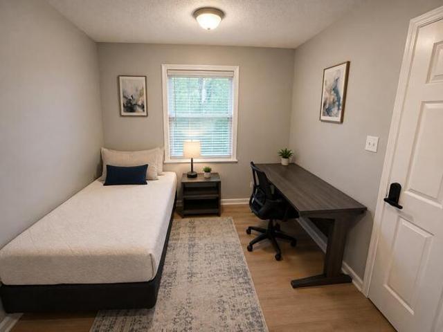 Room for rent in Independence, Missouri