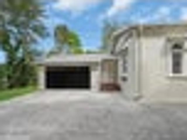 House for sale in Onehunga