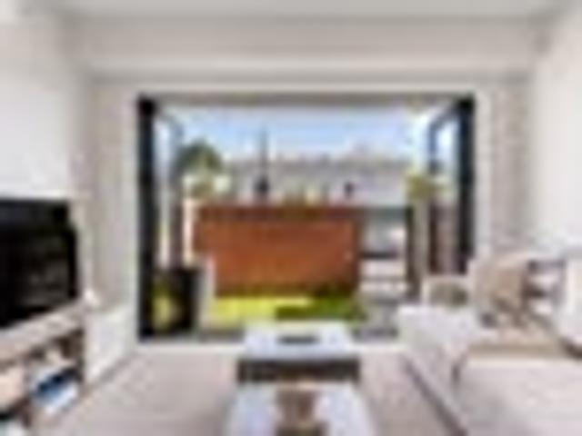 Townhouse for sale in Saint Lukes, Albert-Eden