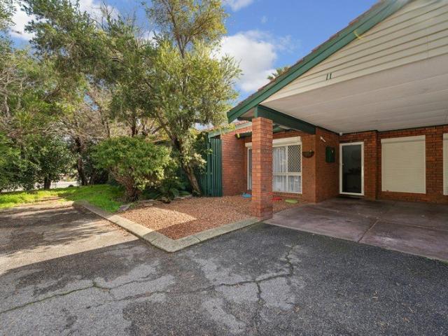 Villa for sale in Armadale, Western Australia