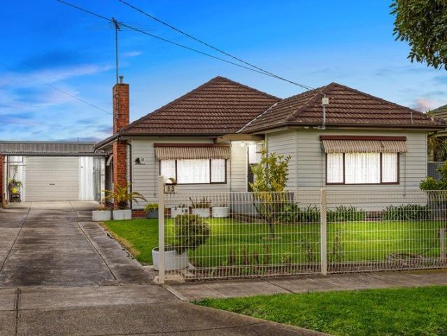 House for sale in Albion, Melbourne