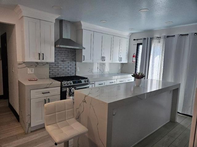 Room for rent in Carson, California