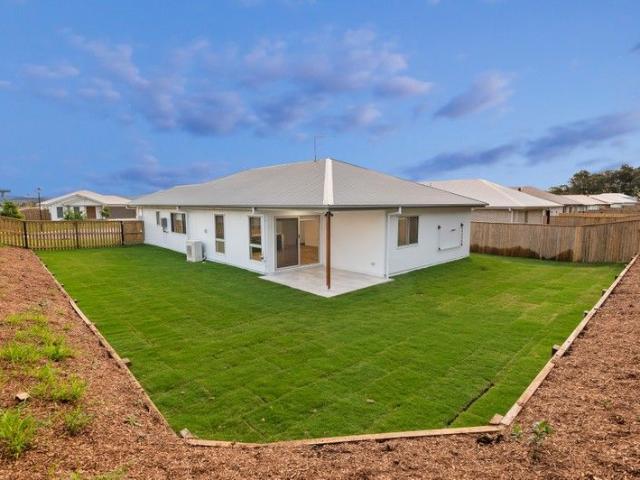 Cottage for sale in Beaudesert, Queensland