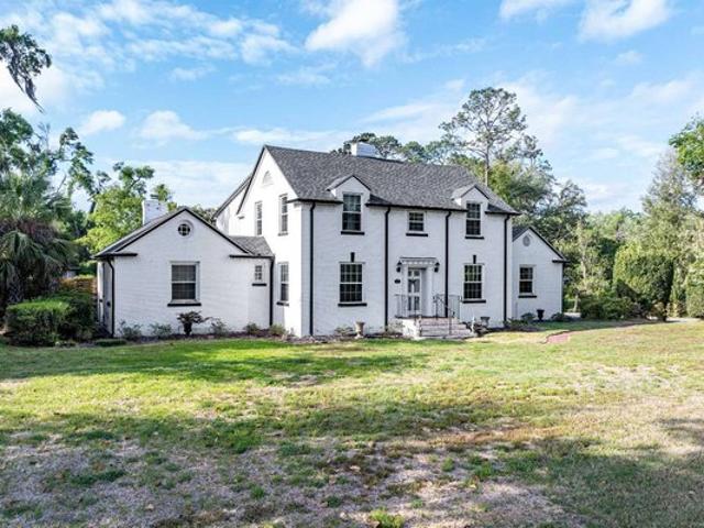 House for sale in Suwannee, Florida