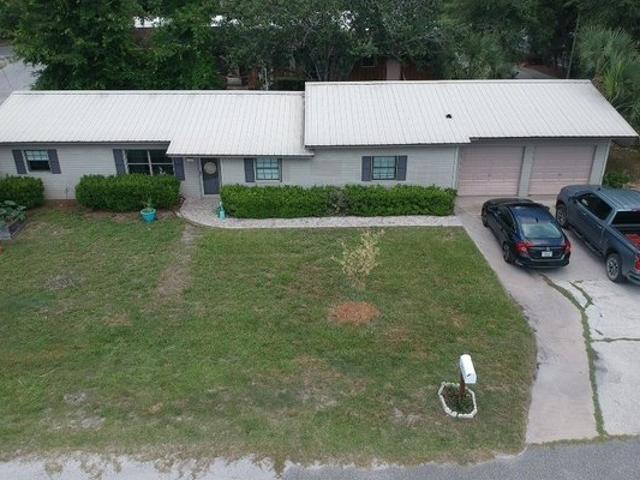 House for sale in Suwannee, Florida