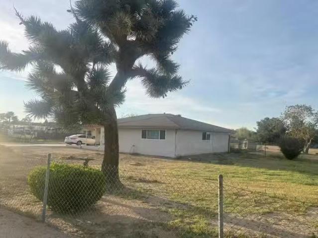 House for rent in Ontario