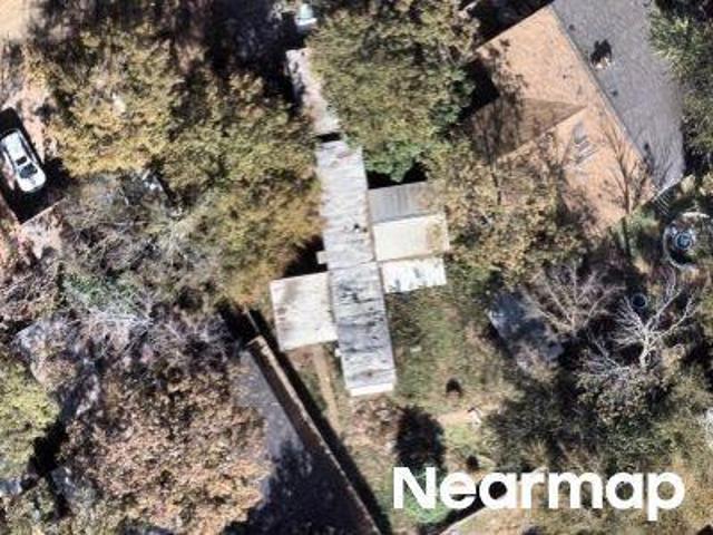 House for sale in Henderson, Texas