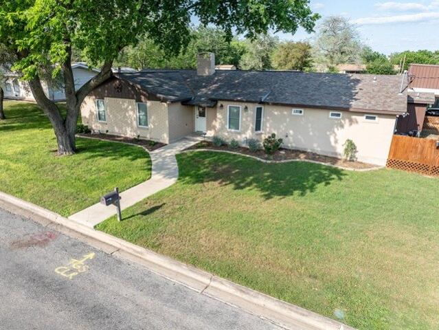 House for sale in Gonzales