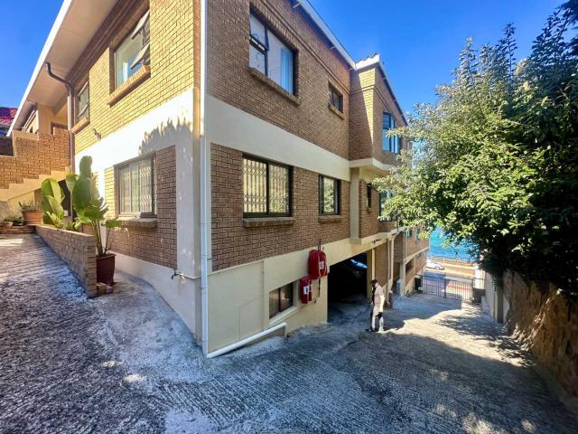 Apartment for rent in Cape Town Ward 64, City of Cape Town