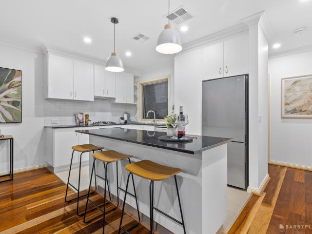 Townhouse for sale in Camerons Creek, Victoria