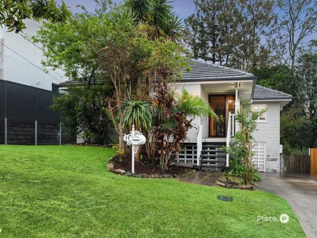 House for sale in Camp Hill, Greater Brisbane