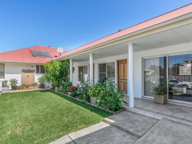 House for sale in Speers Point, Newcastle-Maitland