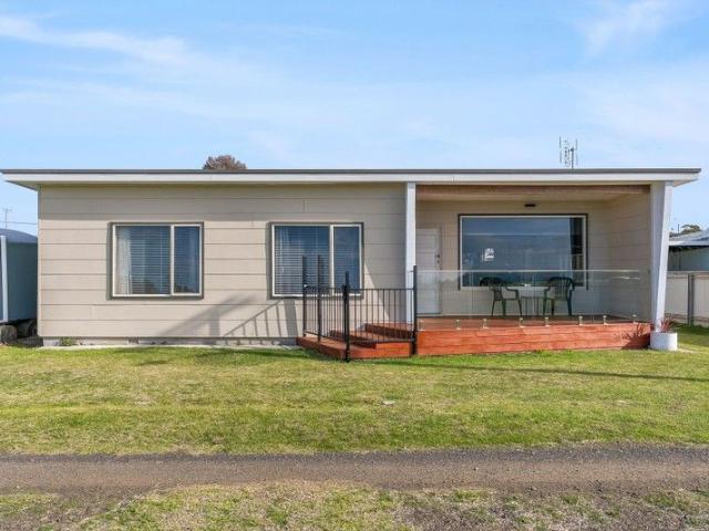 House for sale in Tomahawk, Tasmania
