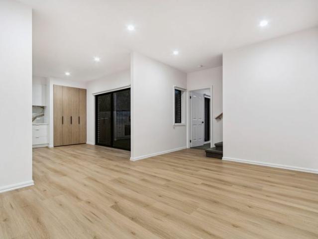 Townhouse for rent in Frankston, Melbourne