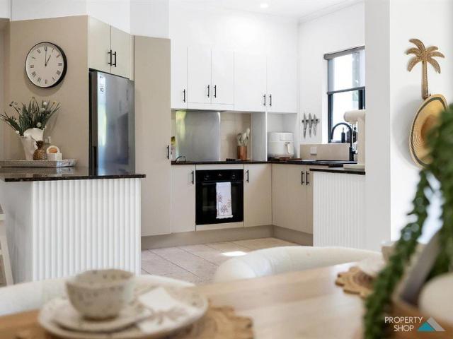 Townhouse for sale in Kewarra Beach, Queensland