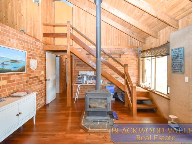 House for sale in Dinninup, Western Australia