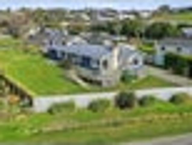 House for sale in Otakou
