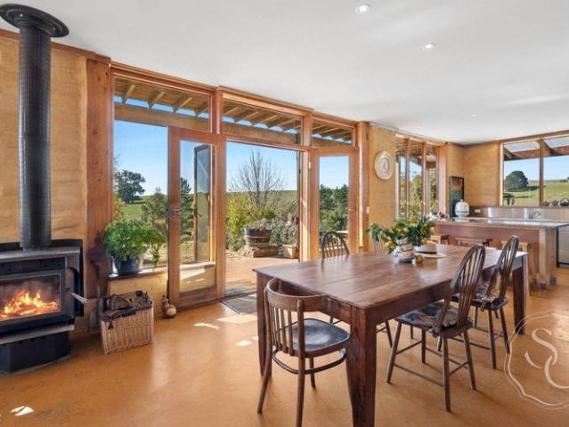 House for sale in Shepherds Flat, Victoria