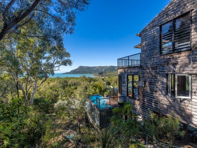House for sale in Ball Bay, Queensland