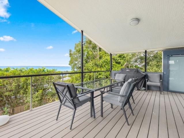House for rent in River Heads