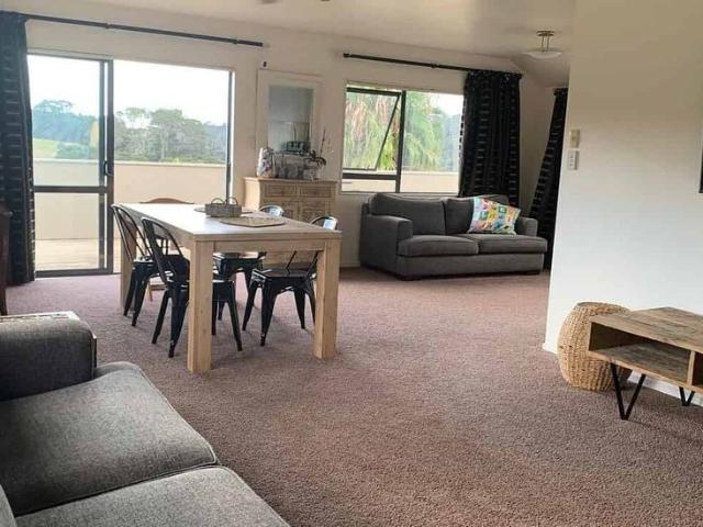 House for rent in Whangaparaoa