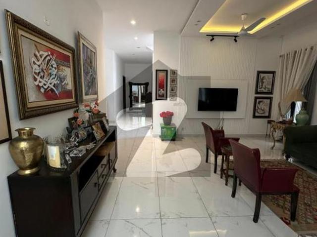 House for sale in 8 ڈی ایچ اے فیز, کراچی ڈویژن